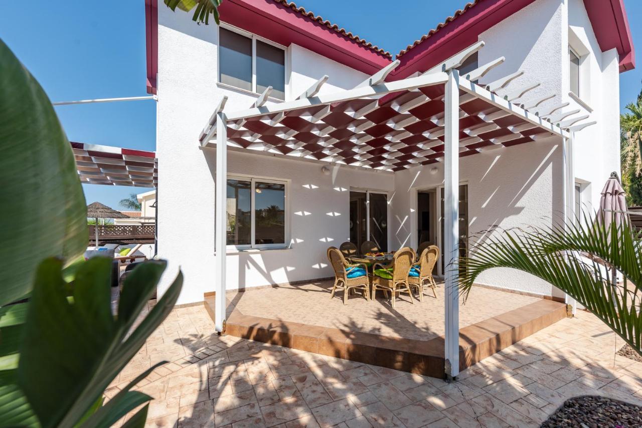 Villa Willow Mandali By Ezoria Villas プロタラス エクステリア 写真